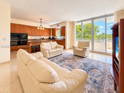 Comprar apartamento no Ocean Tower One 202