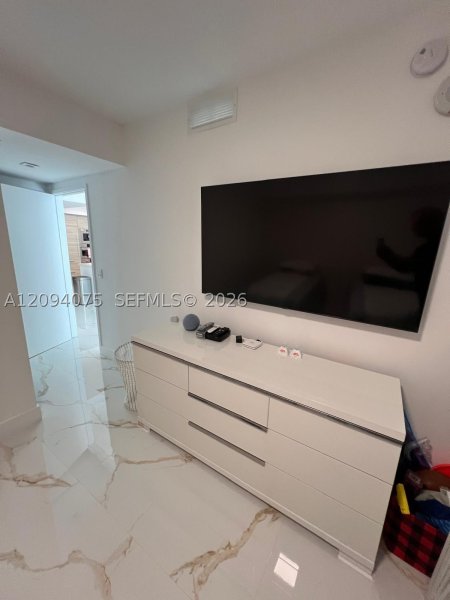 Comprar apartamento en Parque Towers at St. Tropez 4-1504