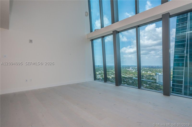 Comprar apartamento no Echo Brickell 4004