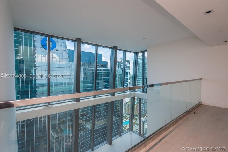 Comprar apartamento no Echo Brickell 4004