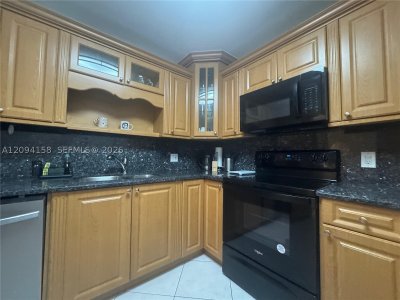 Aluguel de apartamento no Hallmark of Hollywood 525