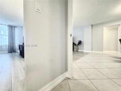 Aluguel de apartamento no Hallmark of Hollywood 525
