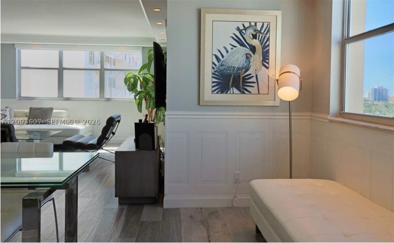 Condo for sale at Plaza Towers South 1202
