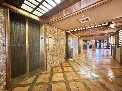 Aluguel de apartamento no Brickell Key One A1217