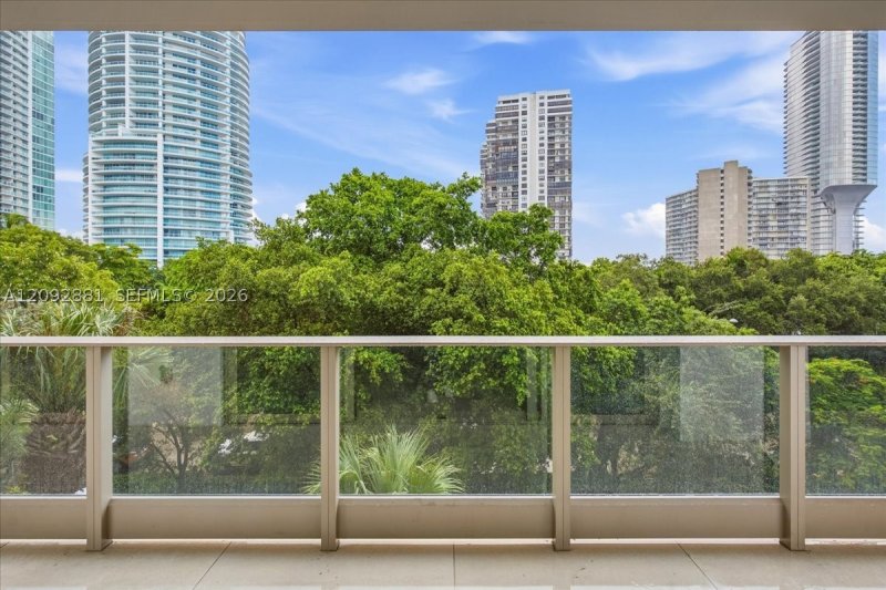 Condo for sale at 2200 Brickell 301