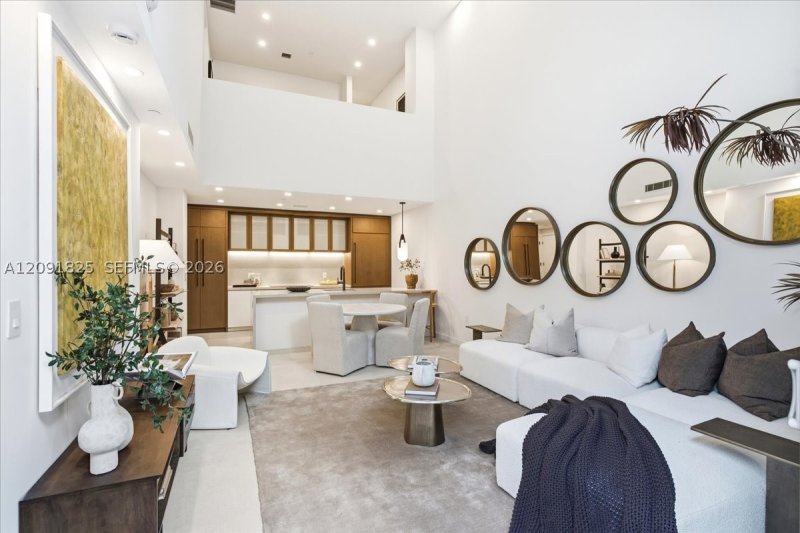 Condo for sale at 2200 Brickell GV04