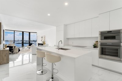 Comprar apartamento no Aria Reserve Miami 1005