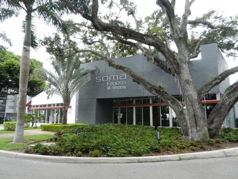 Property photo # 9