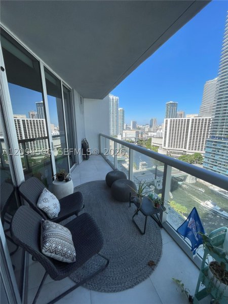 Apartment for rent at Icon Brickell Tower I 2114
