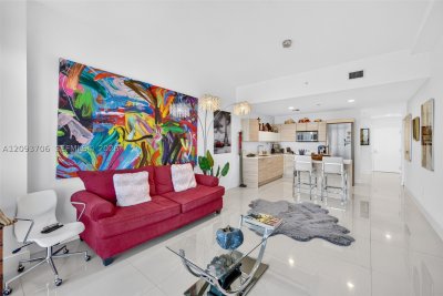 Comprar apartamento no The Harbour LPH17