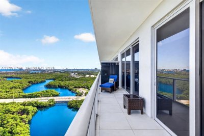 Comprar apartamento no The Harbour LPH17