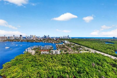 Comprar apartamento no The Harbour LPH17