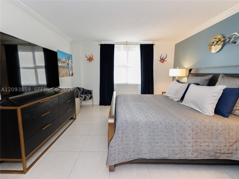 Condo for sale at Gables Plaza 203