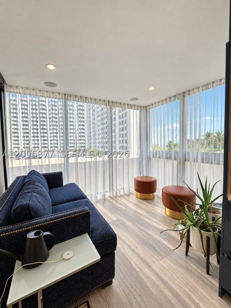 Comprar apartamento en Mirasol Ocean Towers 503