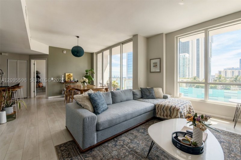 Alquiler de apartamento en The Crimson Miami 1006