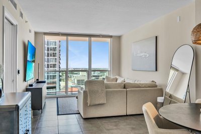Comprar apartamento en 350 Las Olas Place 1980
