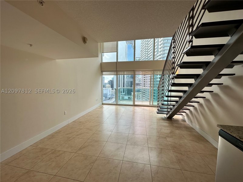 Aluguel de apartamento no Brickell on the River South 1714