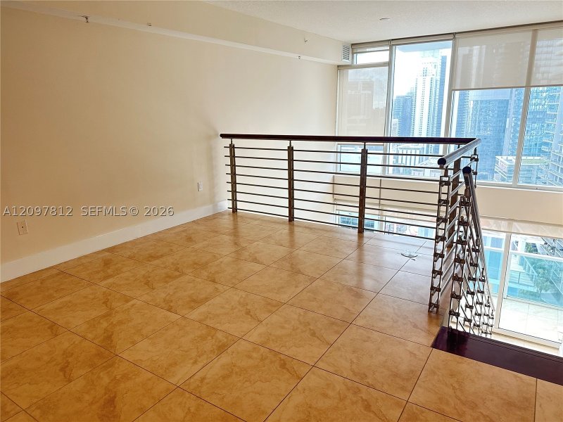 Aluguel de apartamento no Brickell on the River South 1714