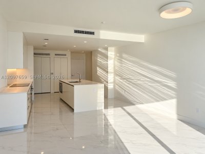 Alquiler de apartamento en Aria Reserve Miami 1204