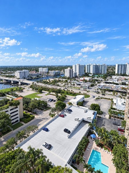 Condos for rent at Berkley South