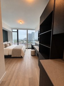 Alquiler de apartamento en E11EVEN Hotel & Residences 1503A