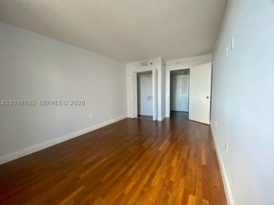 Alquiler de apartamento en Madison Miami W-1004