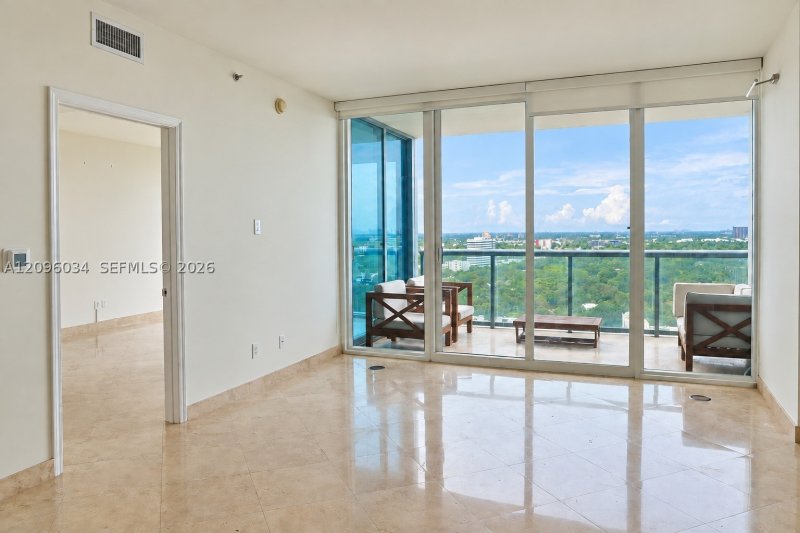 Comprar apartamento en Blue Condominium 2004