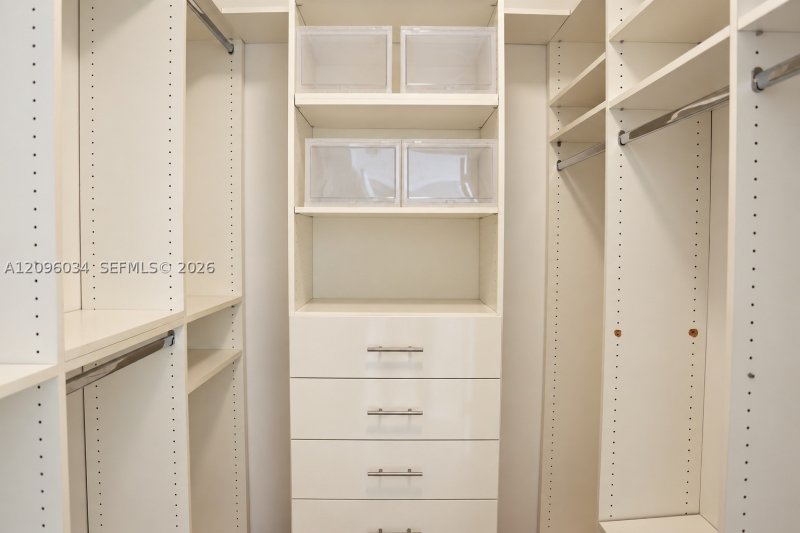 Comprar apartamento en Blue Condominium 2004