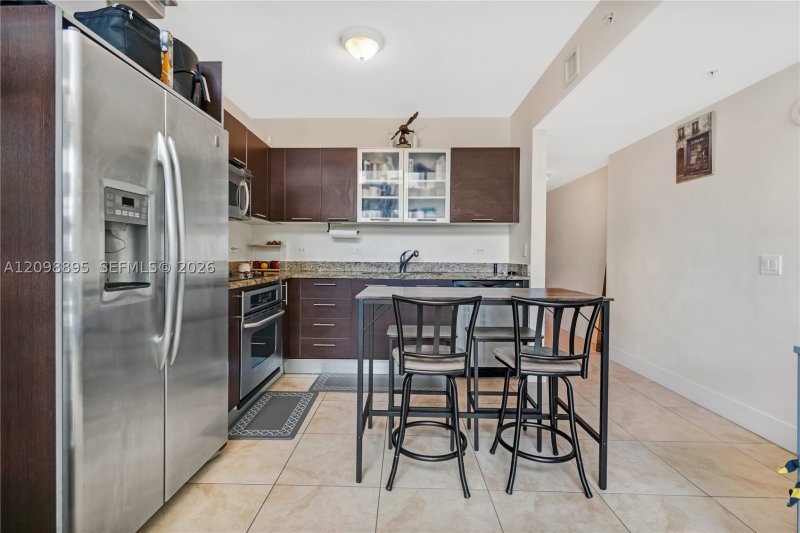 Comprar apartamento en Brickell on the River South 811