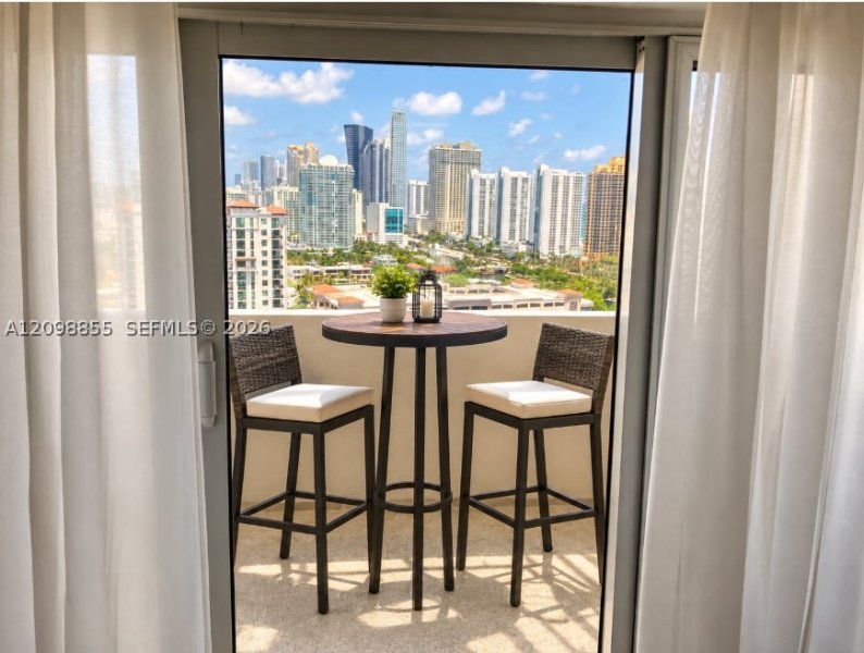 Comprar apartamento en Arlen House PH11
