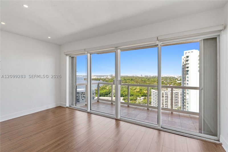 Apartment for rent at Brickell Townhouse PHL