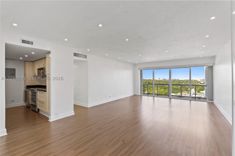 Apartment for rent at Brickell Townhouse PHL