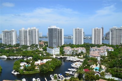 Comprar apartamento en 1000 Williams Island 2909