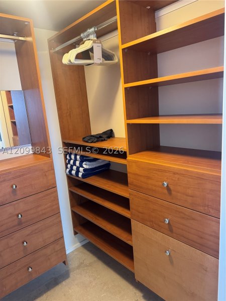 Aluguel de apartamento no Beach Club Two 5008