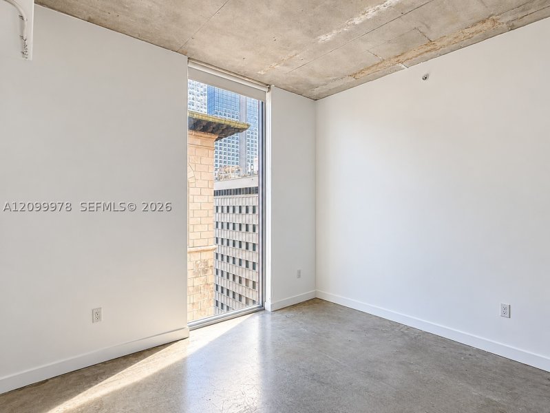 Apartment for rent at Centro Condo 1202