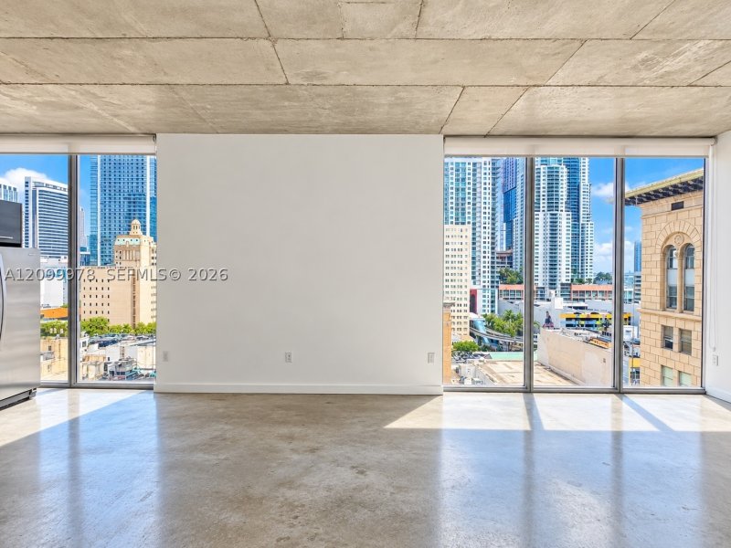 Apartment for rent at Centro Condo 1202