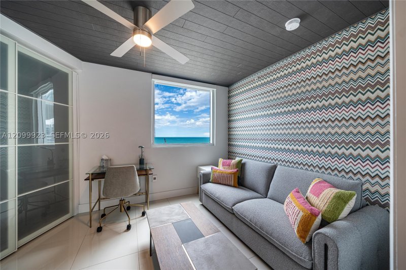 Apartment for rent at Eden House Condo 1502