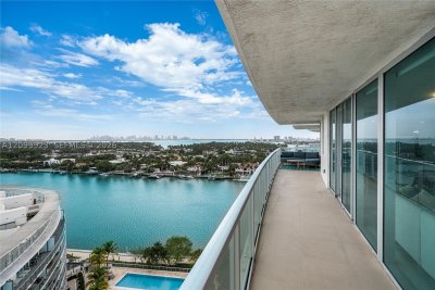 Alquiler de apartamento en Eden House Condo 1502