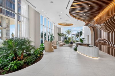 Alquiler de apartamento en Aria Reserve Miami 1803