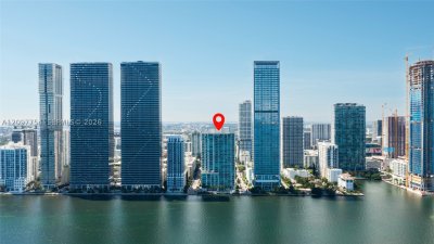 Comprar apartamento en Onyx On The Bay 201
