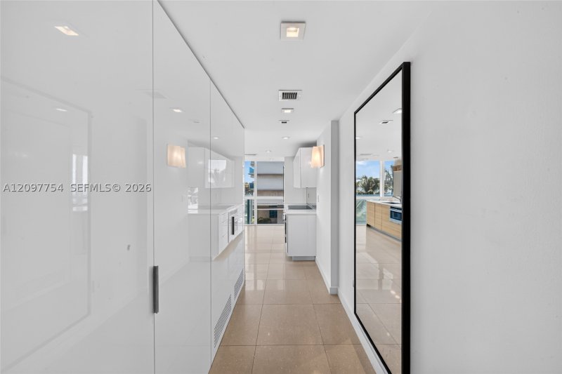 Condo for sale at Onyx On The Bay 201