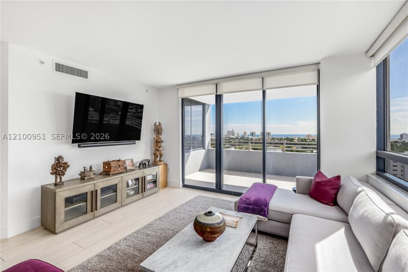 Aluguel de apartamento no Waverly 1514