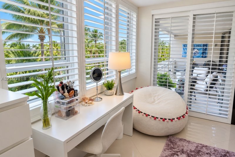 Apartment for rent at Grove Isles Tower II B305
