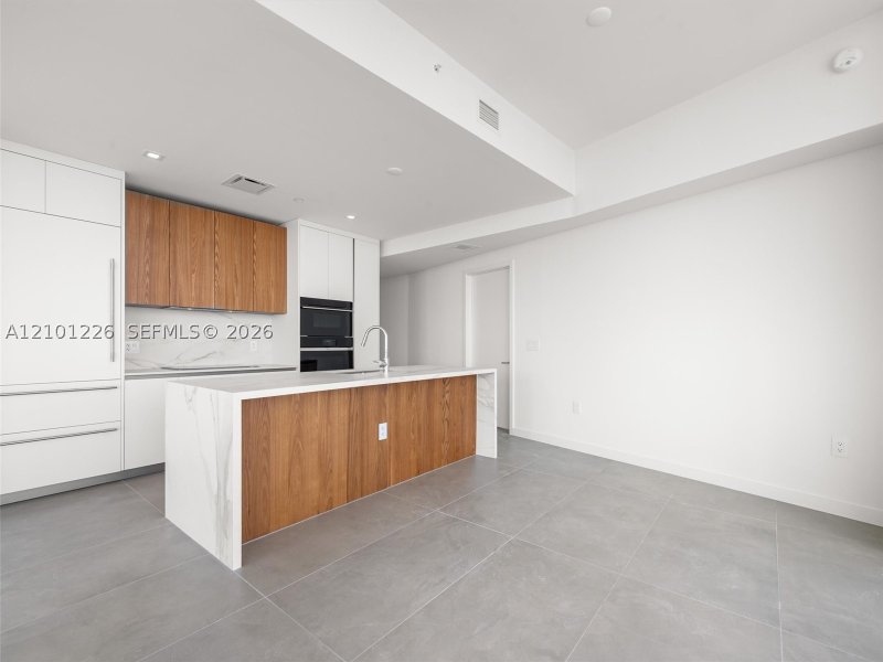 Condo for sale at Casa Bella 3001