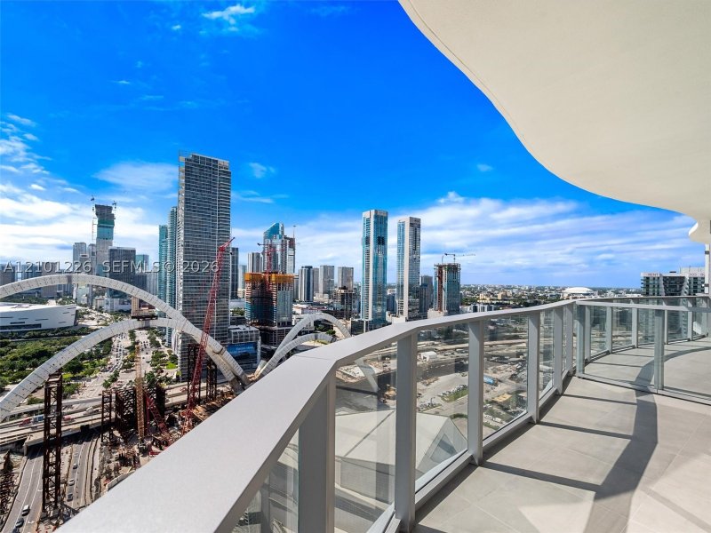 Condo for sale at Casa Bella 3001