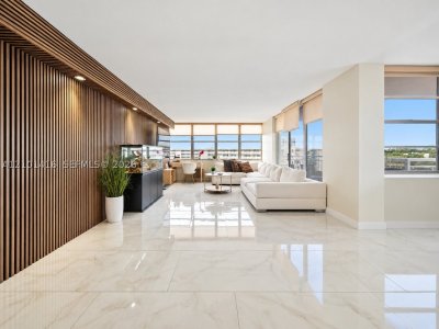 Del Prado Aventura Apt #505