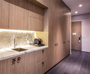 Comprar apartamento en SLS Lux Brickell 704