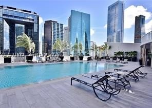Comprar apartamento no Vue at Brickell 813