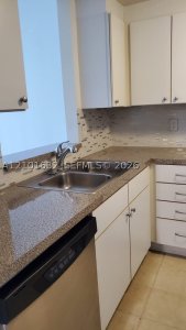 Comprar apartamento no Vue at Brickell 813