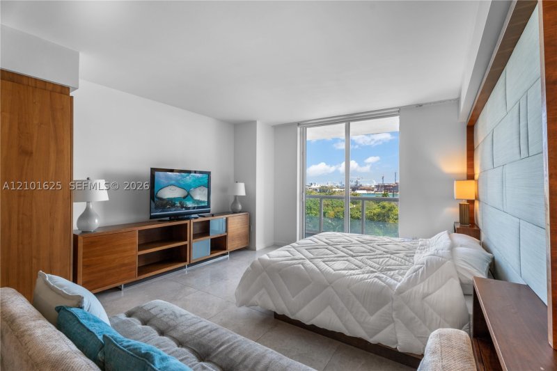 Property photo # 3